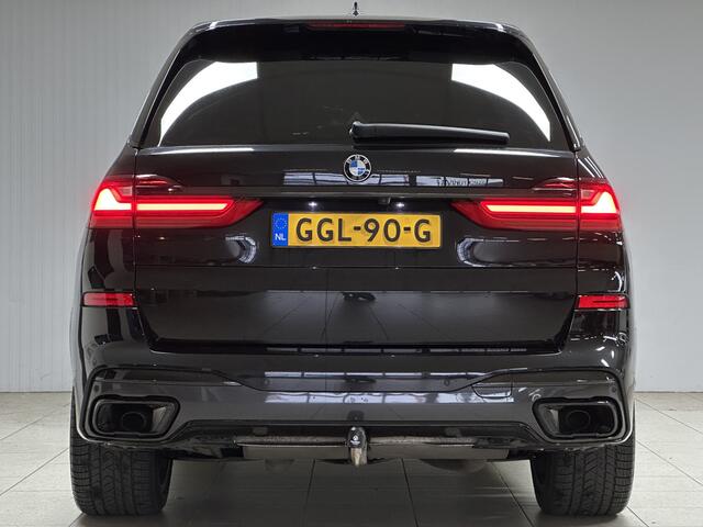 BMW X7 M50d High Executive/ 400pk/ Automaat/ Trekhaak/ Panorama-Dak/ Harman-Kardon/ Virtual Dashb./ 22'' LMV/ Luchtvering/ Memory/ Zwarte-Hemel/ 360°Camera/ Shadowline/ Ambient light/ Stoelverw./ Keyless/ Leder.