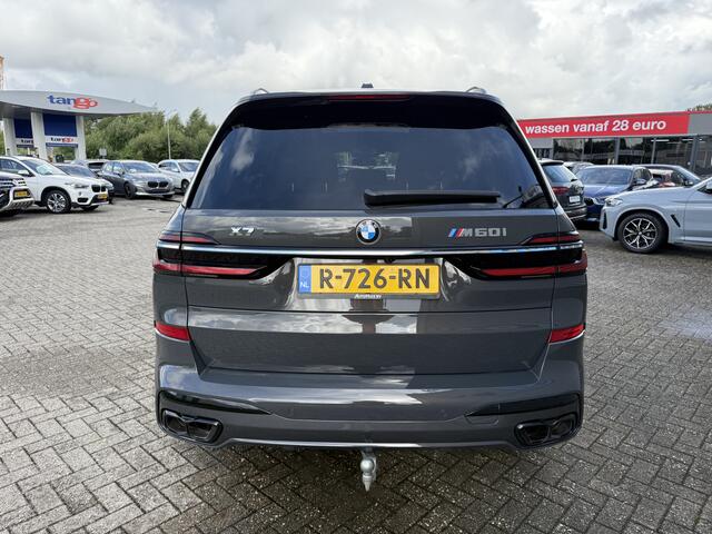 BMW X7 M60i xDrive M Sport Pro Exclusive Pack Skylounge Panoramadak Bowers & Wilkins Sound Stoelmassage & Ventilatie Trekhaak 23 Inch Standkachel Carbon Exterieur Vol!
