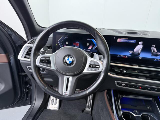 BMW X7 M60i xDrive M-Sport Pro | Skylounge | Head-Up | Adaptive Cruise | Bowers & Wilkens | Stoelventilatie & Verwarming | Trekhaak | Massage | Comfort Access | Zonnescherm achter |