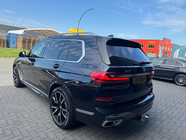 BMW X7 xDrive40i 6p. | 2E EIGENAAR | 3/6/12MND GARANTIE| M-SPORT |PANO | LASER | LED | B&W | MASSAGE | CARPLAY | TREKHAAK | DAB | BOMVOL |