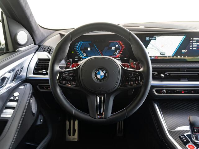 BMW XM High Executive | Driving Assistant Professional | Bowers & Wilkins | Adaptief M Onderstel Professional | Stoelventilatie | 23 inch | Trekhaak