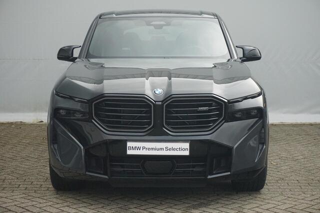 BMW XM 50e Bowers & Wilkins / Trekhaak / Driving Assistant Professional