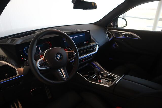 BMW XM 50e Bowers & Wilkins Diamond Surround Sound Systeem | Elektr. Trekhaak