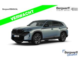 bmw-xm---v8---driving-ass-prof---he