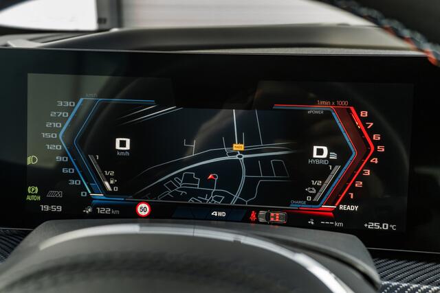 BMW XM 30 kWh - Mineralweiss - Harman/Kardon - M Pakket - Origineel NL