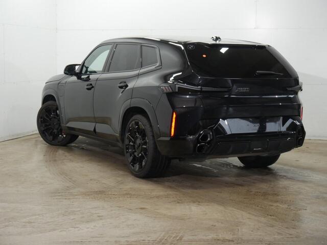 BMW XM 50e | 23" | Individual leder | Bowers & Wilkins | Trekhaak | Stoelver. + ventilatie + massage | Soft close