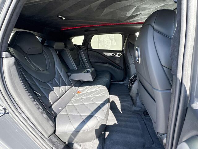 BMW XM PHEV 50e 30 kWh