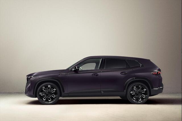 BMW XM By Kith | Individual Lak | Limited Edition | 1 van de 47 |