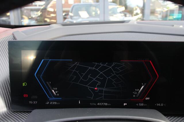 BMW XM PHEV 30 kWh 653pk