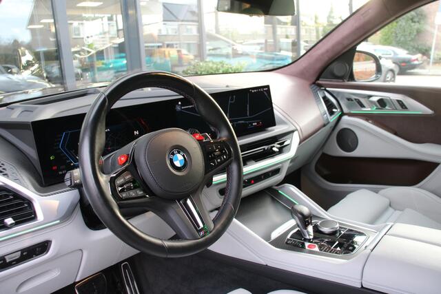 BMW XM PHEV 30 kWh 653pk