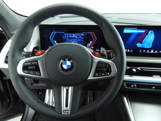 BMW XM PHEV 50e Bower & Wilkens / Soft close / Park assist / Driving assist / Trekhaak / Getint glas / Massage stoelen / Alu wielen 22 inch