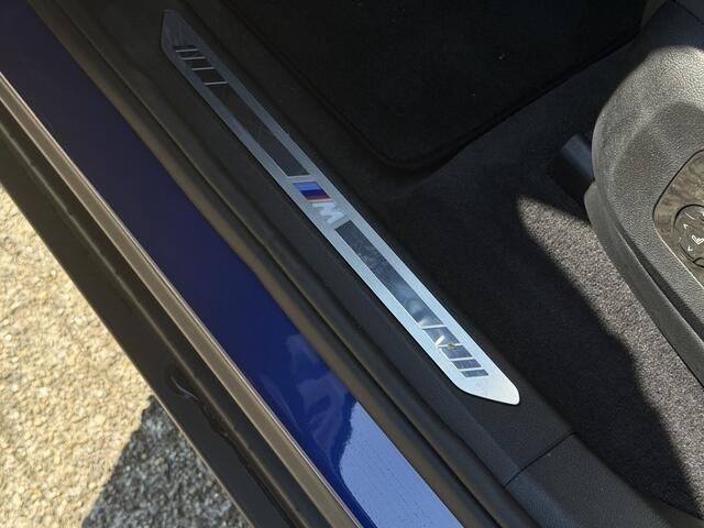 BMW XM | V8 | Schnitzer | M Marina Bay Blue | CoPilot | Bowers & Wilkins | Massage | Soft-Close | Elek. Trekhaak