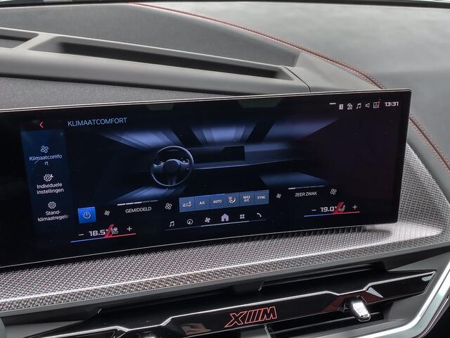 BMW XM 748PK V8 PHEV Label Red 30 kWh | VOL OPTIES | BOWERS EN WILKINS | TREKHAAK | 22 INCH | SKYLOUNGE |
