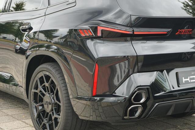 BMW XM PHEV Label Red | M Drivers Package