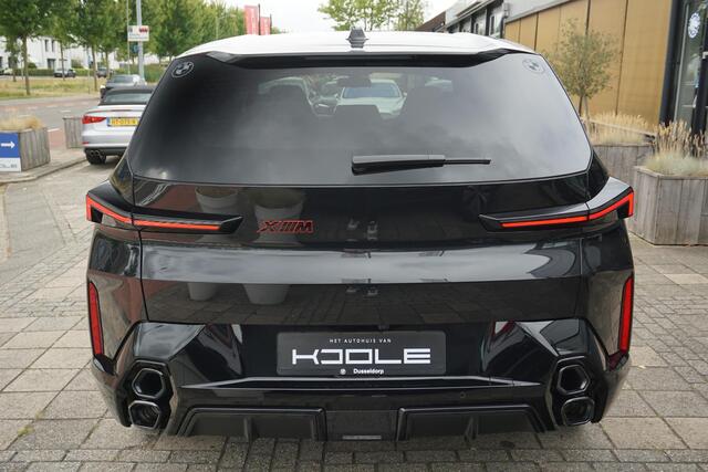 BMW XM PHEV Label Red | M Drivers Package
