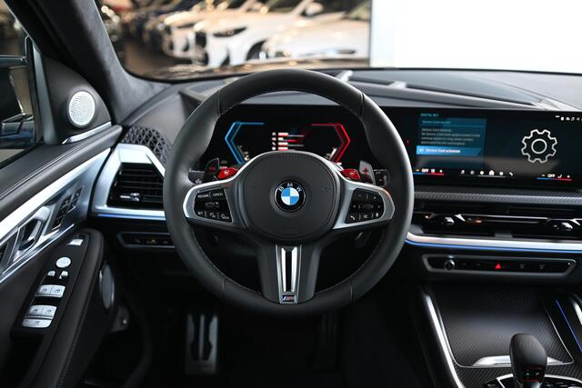 BMW XM PHEV 50e Automaat / Trekhaak / Bowers & Wilkins / M Multifunctionele Stoelen / Adaptief M Onderstel Professional / Parking Assistant Plus / Soft-Close