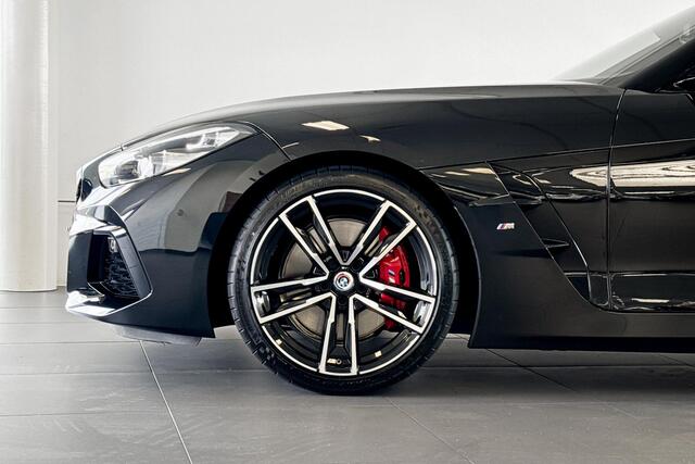 BMW Z4 Roadster sDrive30i High Executive | M Sport | Harman Kardon | Comfort Access | Achteruitrijcamera |
