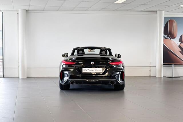 BMW Z4 Roadster sDrive30i High Executive | M Sport | Harman Kardon | Comfort Access | Achteruitrijcamera |