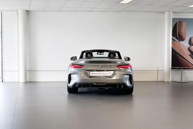 BMW Z4 Roadster sDrive30i High Executive | Harman Kardon | Headup Display | Stoelverwarming | Comfort Access |