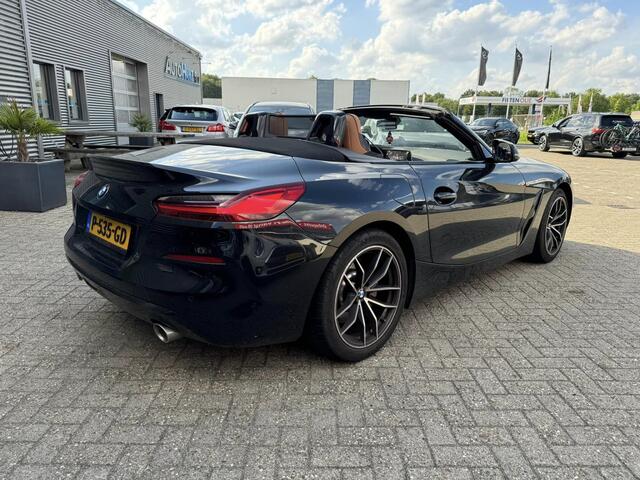 BMW Z4 Roadster sDrive20i High Executive Sport Line Harman - Kardon LED Leder 18 inch DAB Stuurverwarming Stoelverwarming Achteruitrijcamera