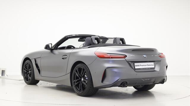 BMW Z4 Roadster sDrive20i M-Sport Plus | Frozen Grey Mat | 19" | Elek. versteb. stoelen | Harman Kardon