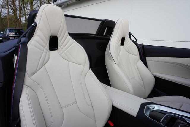 BMW Z4 sDrive20i High Executive M Sport Plus Pack | Safety Pack | Parking Pack