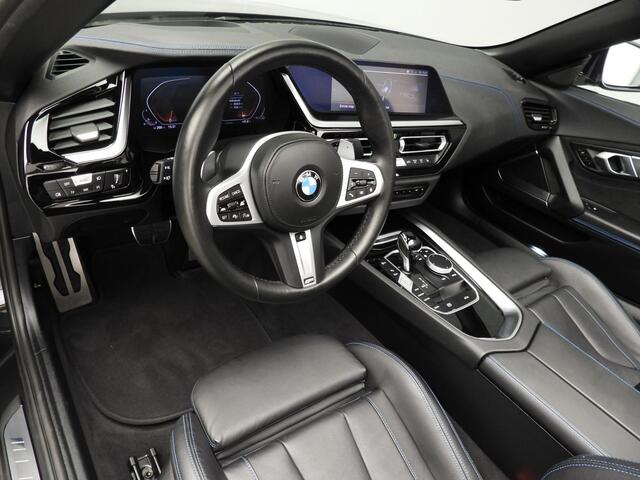 BMW Z4 Roadster sDrive20i | M-Sportpakket | LED | Leder | HUD | Windscherm | Keyles go | Elektr. zetels | DAB | Hifi speakers | Alu 17 inch
