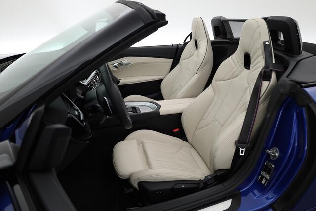 BMW Z4 Roadster M40i High Executive Aut. | HUD | Dodehoek | H&K | Stoel- Stuurverw. | Keyless |