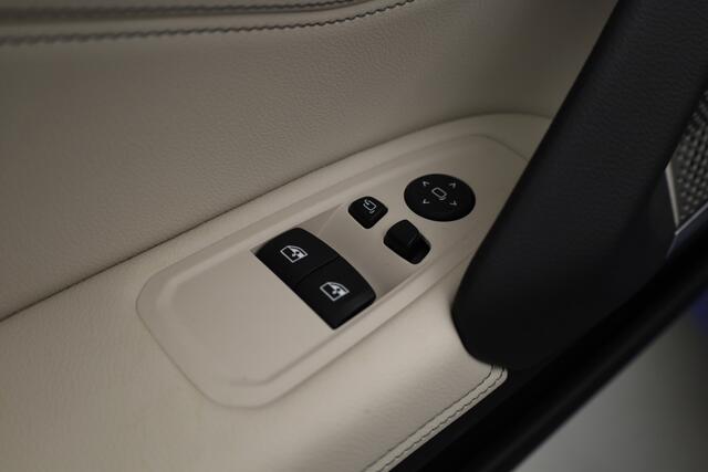 BMW Z4 Roadster M40i High Executive Aut. | HUD | Dodehoek | H&K | Stoel- Stuurverw. | Keyless |