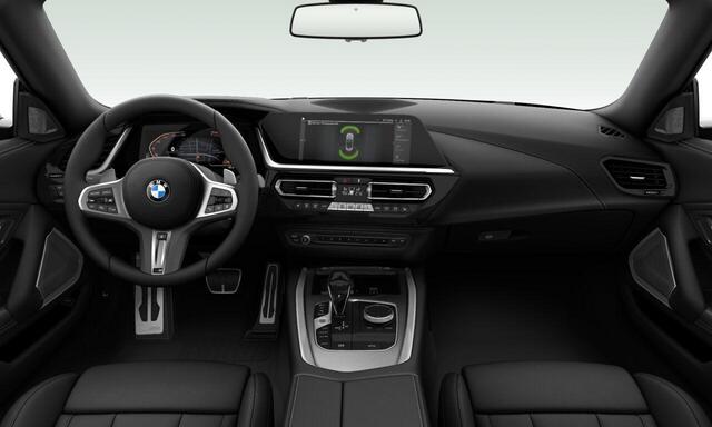 BMW Z4 Roadster sDrive20i M Sport Plus Pack | 19'' LMV Jet Black | Harman Kardon Audio | Active Cruise Control