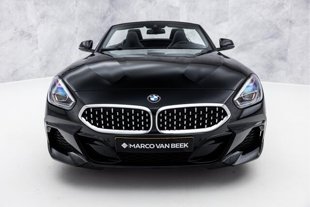BMW Z4 Roadster sDrive30i M-Sport Plus | Head-Up | 19" | M-Stoel | DAB