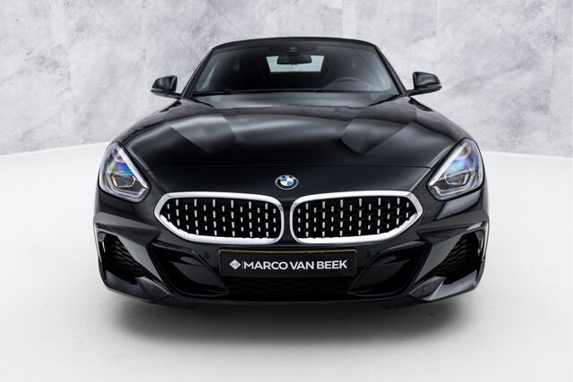 BMW Z4 Roadster sDrive30i M-Sport Plus | Head-Up | 19" | M-Stoel | DAB