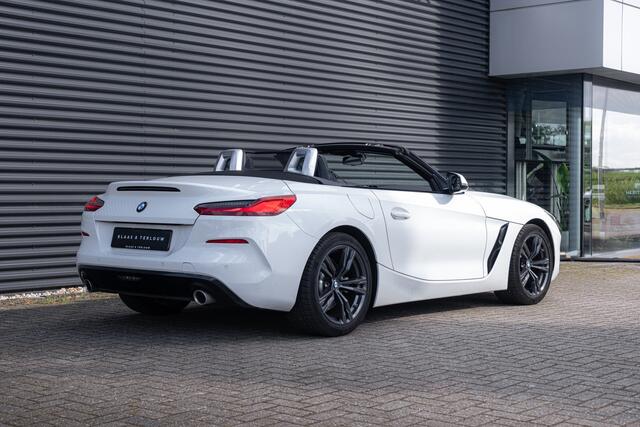 BMW Z4 Roadster sDrive20i High Executive