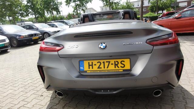 BMW Z4 sDrive30i High Executive.