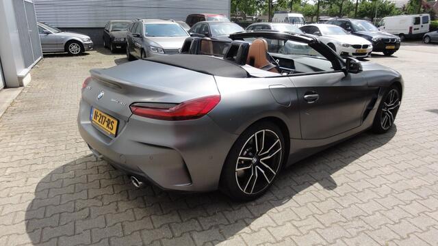 BMW Z4 sDrive30i High Executive.
