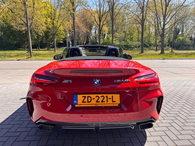BMW Z4 Roadster M40i First Edition | 2E EIGENAAR | 12MND GARANTIE | DEALER ONDERHOUDEN | HARMANKARDON | LED | NAVI | CARPLAY | SAN FRANSISCO RED | BOMVOL |