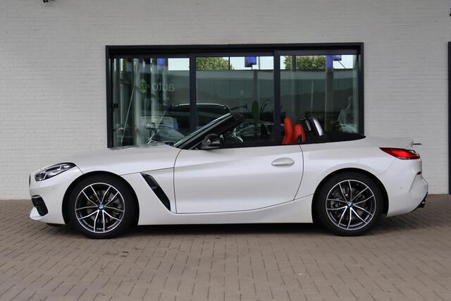 BMW Z4 Roadster sDrive20i High Executive