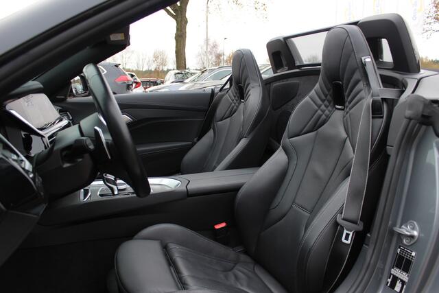 BMW Z4 Roadster M40i High Executive / Leder / Head-up / Sfeerverlichting / 19'' / Keyless / Dodehoek / Stoelverwarming / ACC