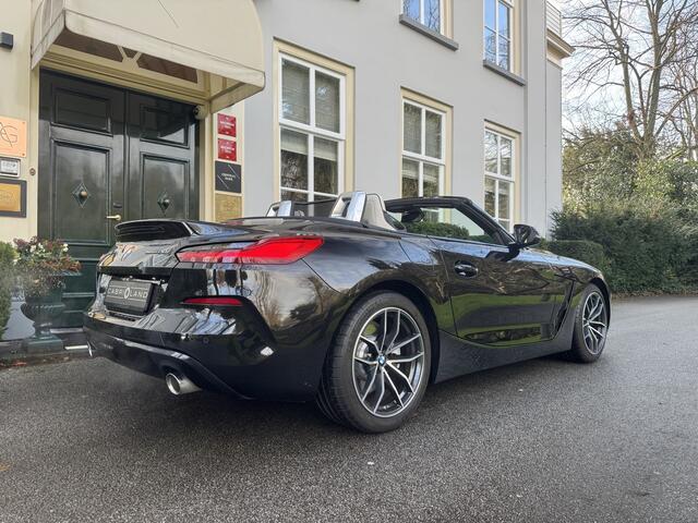 BMW Z4 Roadster sDrive20i, Sport line, H/K