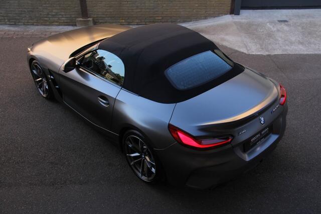 BMW Z4 M40i Frozen grey / Top staat / Full options / Dealer onderhouden