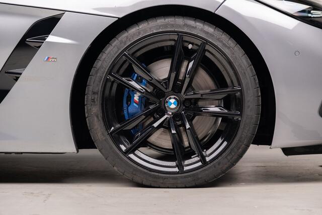BMW Z4 M40i High Executive / Stoelverwarming / Harman Kardon / Elektrische stoelen / Apple Carplay