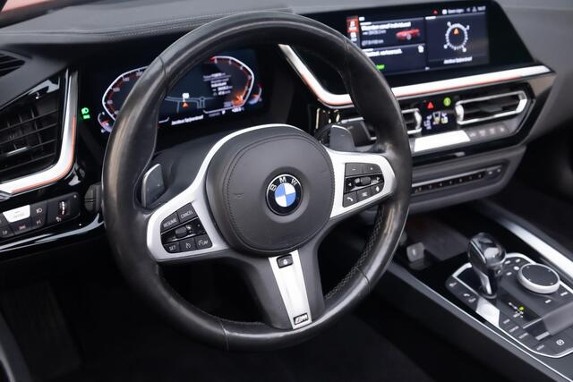 BMW Z4 Roadster sDrive20i High Executive