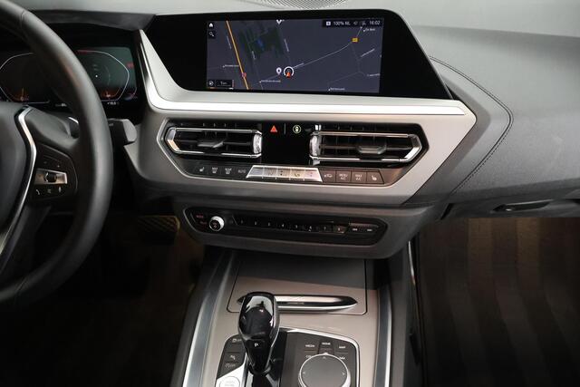 BMW Z4 Roadster sDrive20i 197pk High Executive Stoelverwarming Leder LED Navigatie