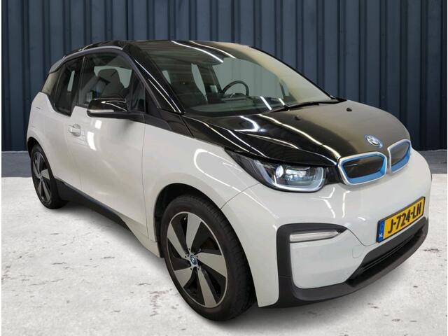 BMW i3 Basis 120Ah 42 kWh 1e-Eig, Keurig-Onderh, 12-Mnd-BOVAG, NL-Auto, Warmtepomp, Cruisecontrol, Keyless-Start, Parkeersensoren, Navigatie, Airco, Bluetooth, Stoelverwarming, Licht-Zicht-Pakket, Lm-Velgen-19Inch, Privacy-Glas