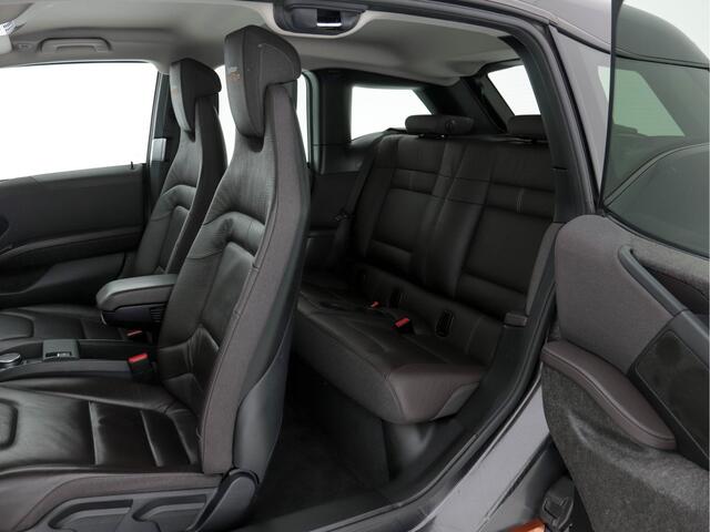 BMW i3 S 120Ah 42 kWh Edition-Road-Style [ 3-Fase ] (INCL-BTW ) Aut * HEAT-PUMP | CCS-FAST-LOADER | STELLAR-VOLLEDER | NAVI-FULLMAP | HARMAN/KARDON-SURROUND | FULL-LED | KEYLESS | CAMERA | DAB | DIGI-COCKPIT | CRUISE | COMFORT-SEATS | 20"ALU*
