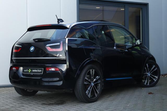BMW i3 S iPerformance 94Ah 33 kWh / Panorama / Warmtepomp