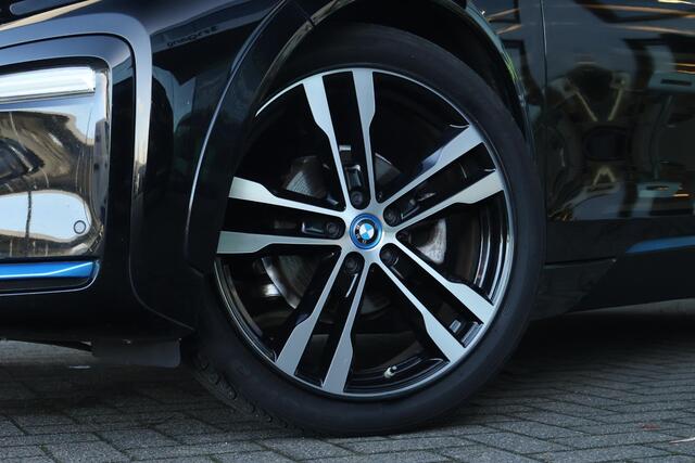 BMW i3 S iPerformance 94Ah 33 kWh / Panorama / Warmtepomp