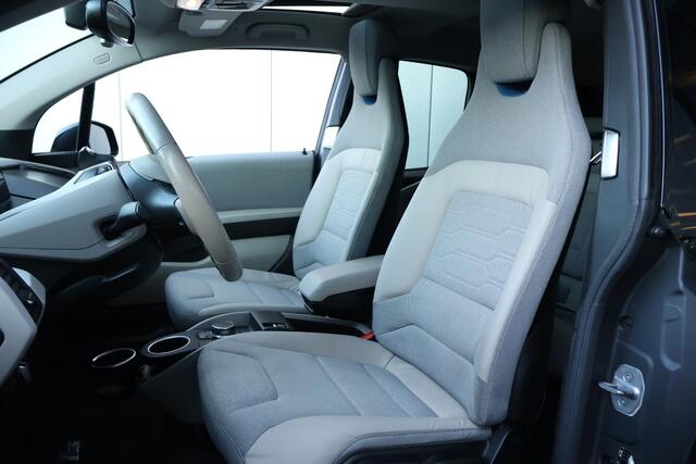 BMW i3 S iPerformance 94Ah 33 kWh / Panorama / Warmtepomp