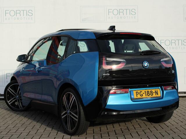 BMW i3 Basis 94Ah 33 kWh PANODAK | LEDER | NL AUTO