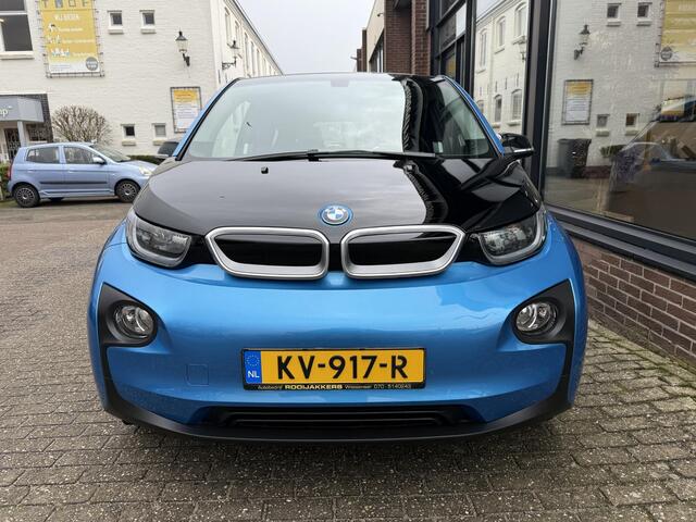 BMW i3 High Executive 94Ah 33 kWh LED / Leder / Warmtepomp / Navigatie / Alu 20 inch